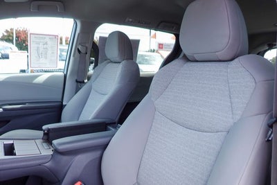 2024 Toyota Sienna LE 8 Passenger