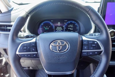 2024 Toyota Highlander Hybrid Limited