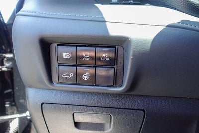 2024 Toyota Highlander Hybrid Limited