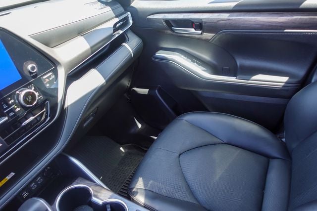 2024 Toyota Highlander Hybrid Limited