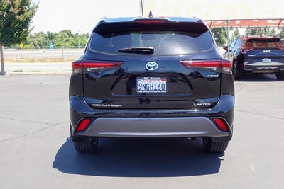 2024 Toyota Highlander Hybrid Limited