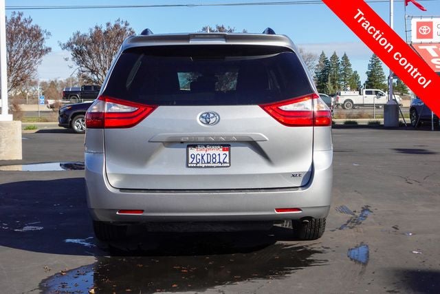 2019 Toyota Sienna XLE