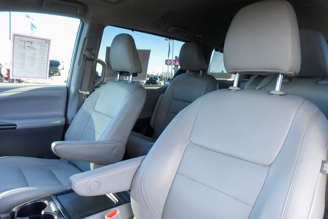 2019 Toyota Sienna XLE
