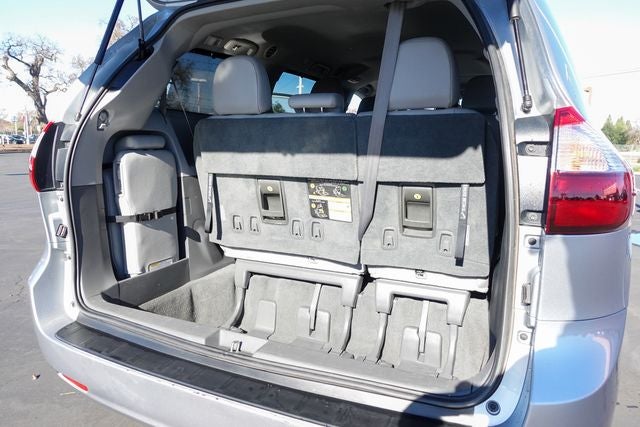 2019 Toyota Sienna XLE