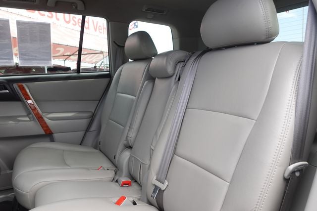 2012 Toyota Highlander Base