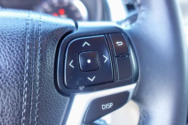 2016 Toyota Highlander LE Plus V6