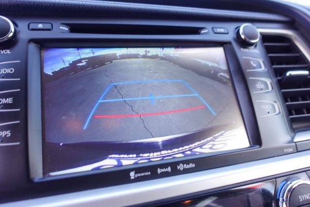 2016 Toyota Highlander LE Plus V6