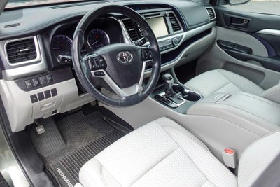2019 Toyota Highlander LE Plus