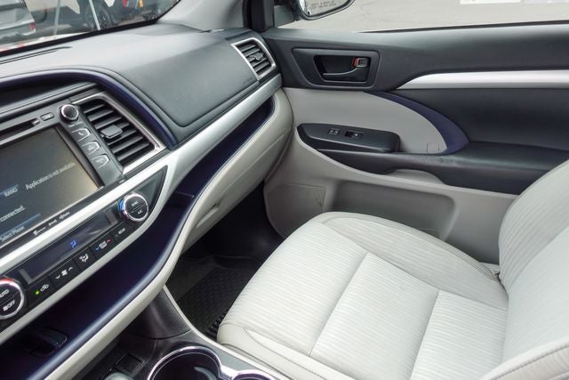 2019 Toyota Highlander LE Plus