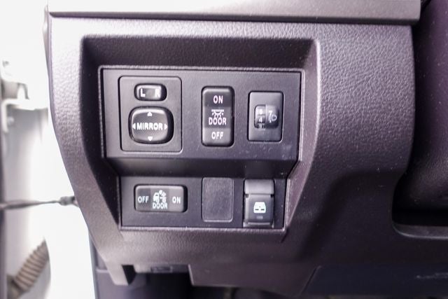2016 Toyota Tundra SR5 4.6L V8