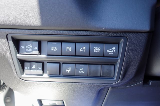 2026 Toyota Tundra Hybrid Platinum