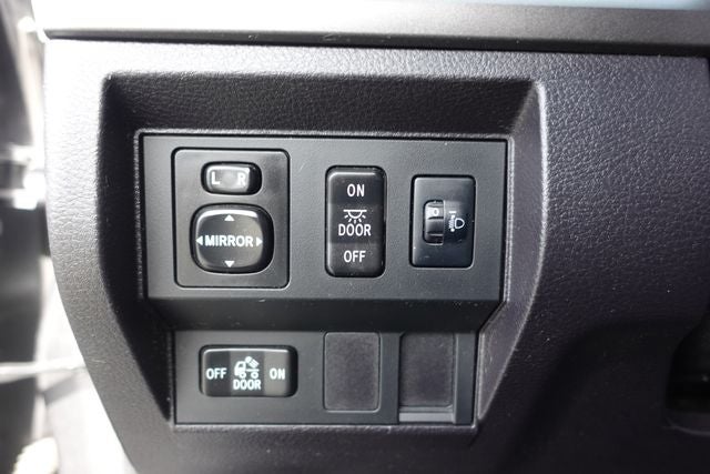 2014 Toyota Tundra SR5