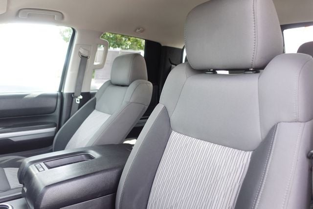 2014 Toyota Tundra SR5