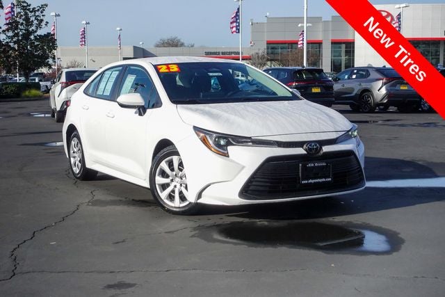 2023 Toyota Corolla LE