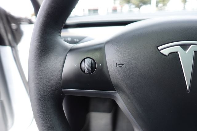 2022 Tesla Model 3 Base