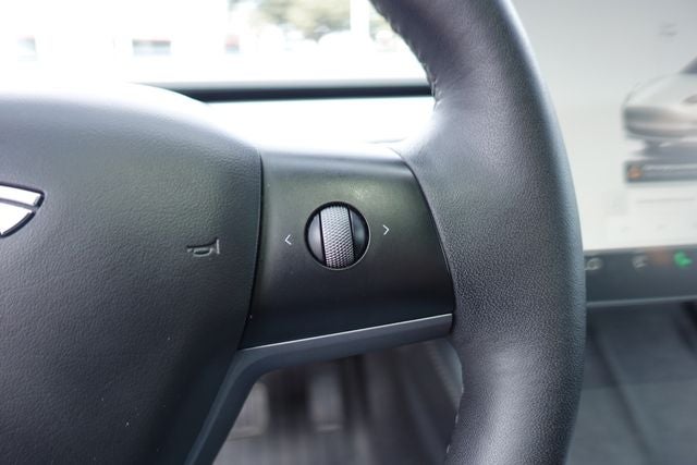 2022 Tesla Model 3 Base