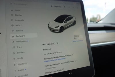 2022 Tesla Model 3 Base
