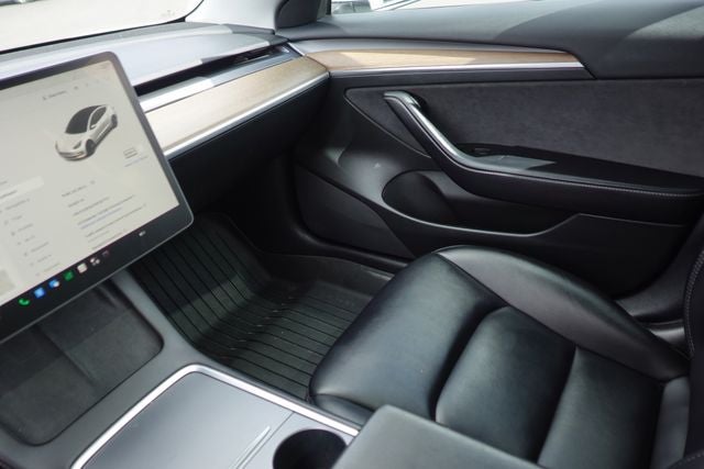 2022 Tesla Model 3 Base