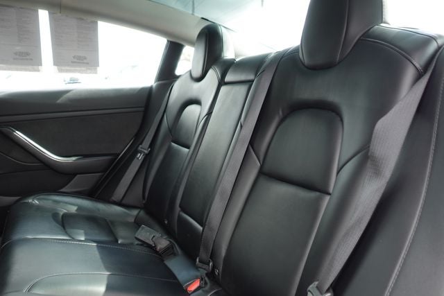 2022 Tesla Model 3 Base
