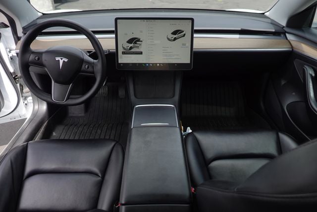 2022 Tesla Model 3 Base