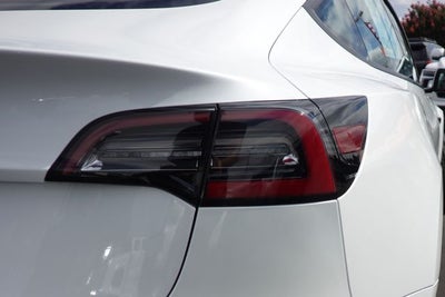 2022 Tesla Model 3 Base