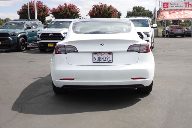 2022 Tesla Model 3 Base