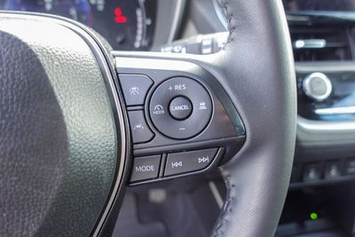 2025 Toyota Corolla Cross XLE