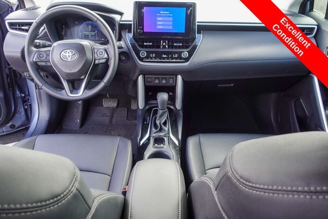 2025 Toyota Corolla Cross XLE