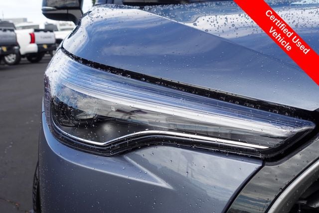 2025 Toyota Corolla Cross XLE