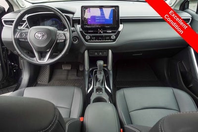 2023 Toyota Corolla Cross XLE