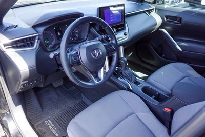 2023 Toyota Corolla Cross Hybrid SE