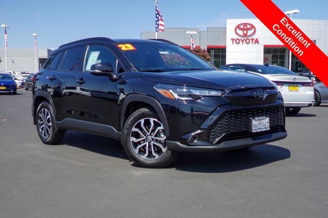2023 Toyota Corolla Cross Hybrid SE