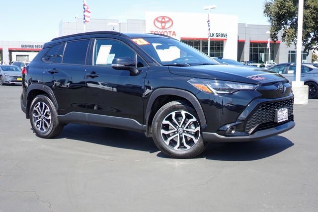 2023 Toyota Corolla Cross Hybrid SE
