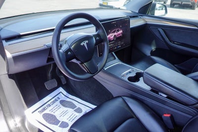 2023 Tesla Model Y Long Range