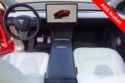 2023 Tesla Model Y Performance