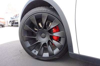 2023 Tesla Model Y Performance