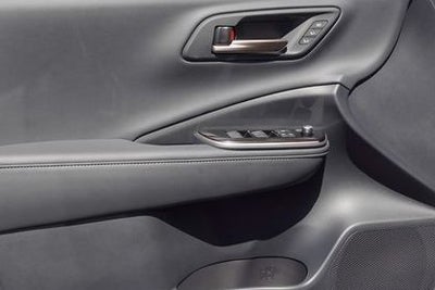 2025 Toyota Crown Signia XLE