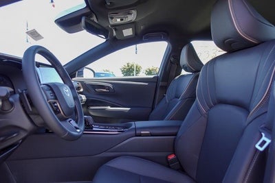 2025 Toyota Crown Signia XLE