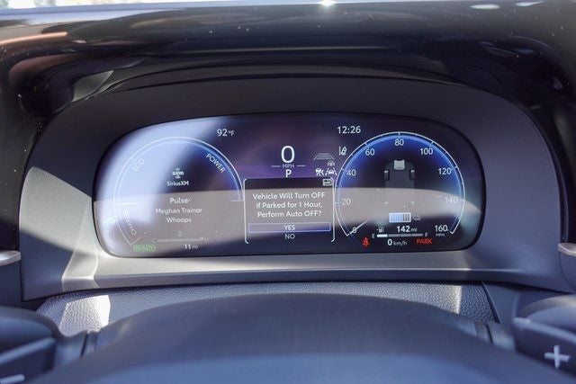 2025 Toyota Crown Signia XLE