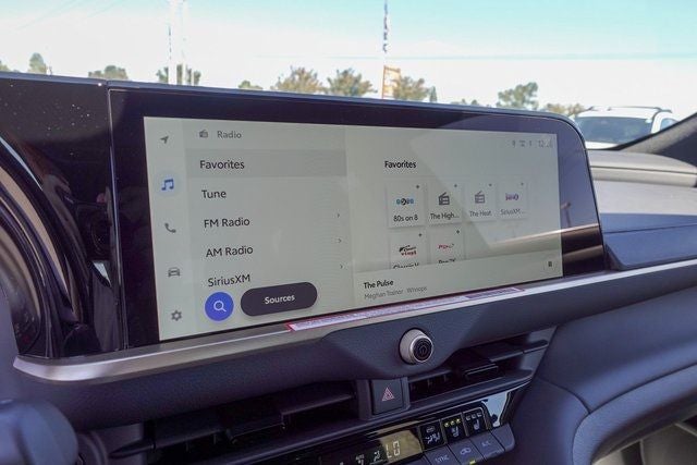 2025 Toyota Crown Signia XLE