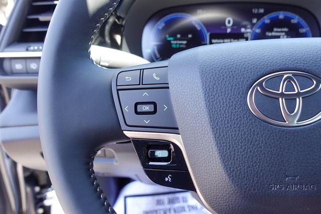 2026 Toyota Crown Signia XLE