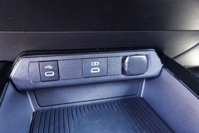 2023 Toyota Prius Limited