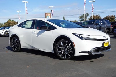 2026 Toyota Prius Plug-In Hybrid XSE