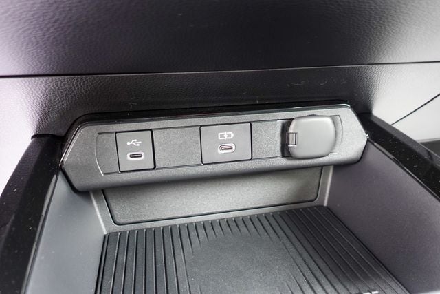 2027 Toyota Prius Plug-In Hybrid XSE Premium