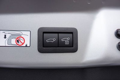 2027 Toyota Prius Plug-In Hybrid XSE Premium