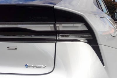 2027 Toyota Prius Plug-In Hybrid XSE Premium