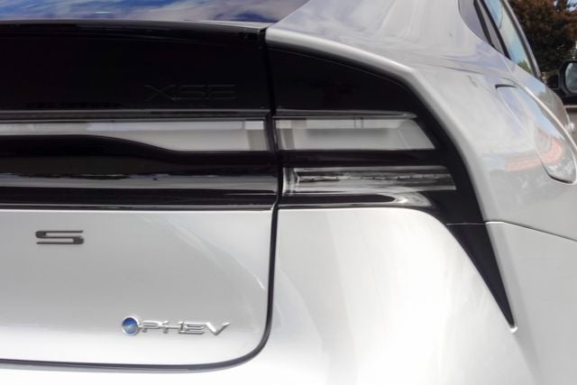 2027 Toyota Prius Plug-In Hybrid XSE Premium