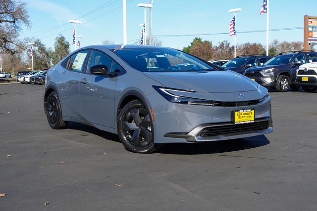 2026 Toyota Prius Plug-In Hybrid SE