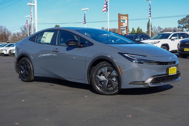 2026 Toyota Prius Plug-In Hybrid SE