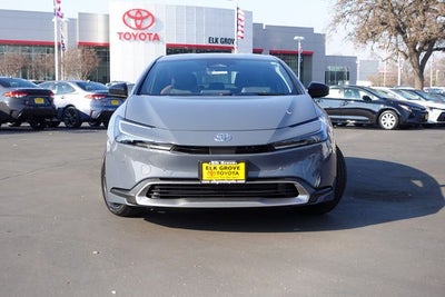 2026 Toyota Prius Plug-In Hybrid SE